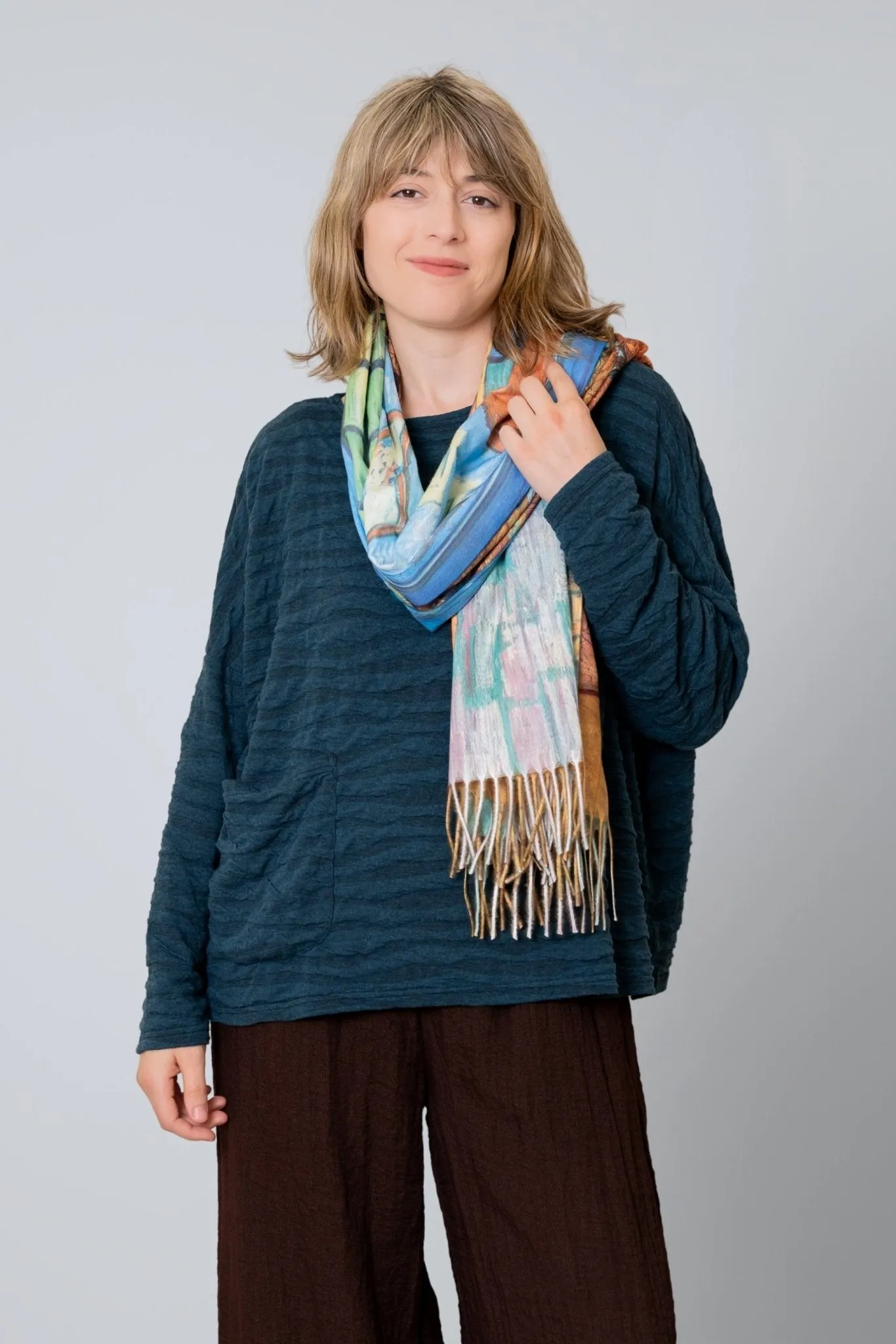 Cutloose Pocket Pullover