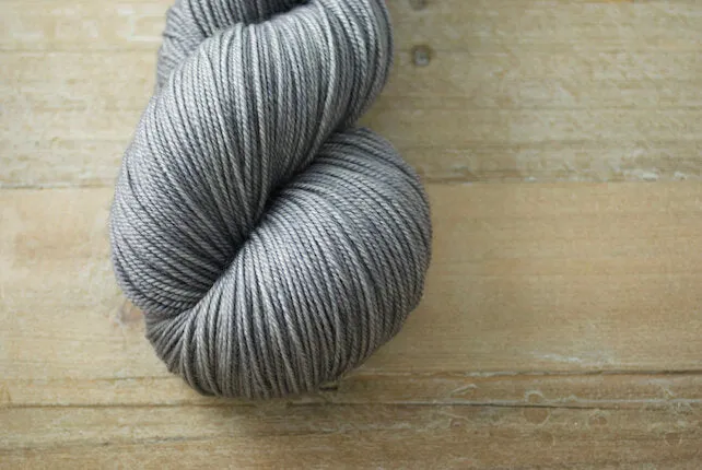 Magpie Fibers Swanky DK