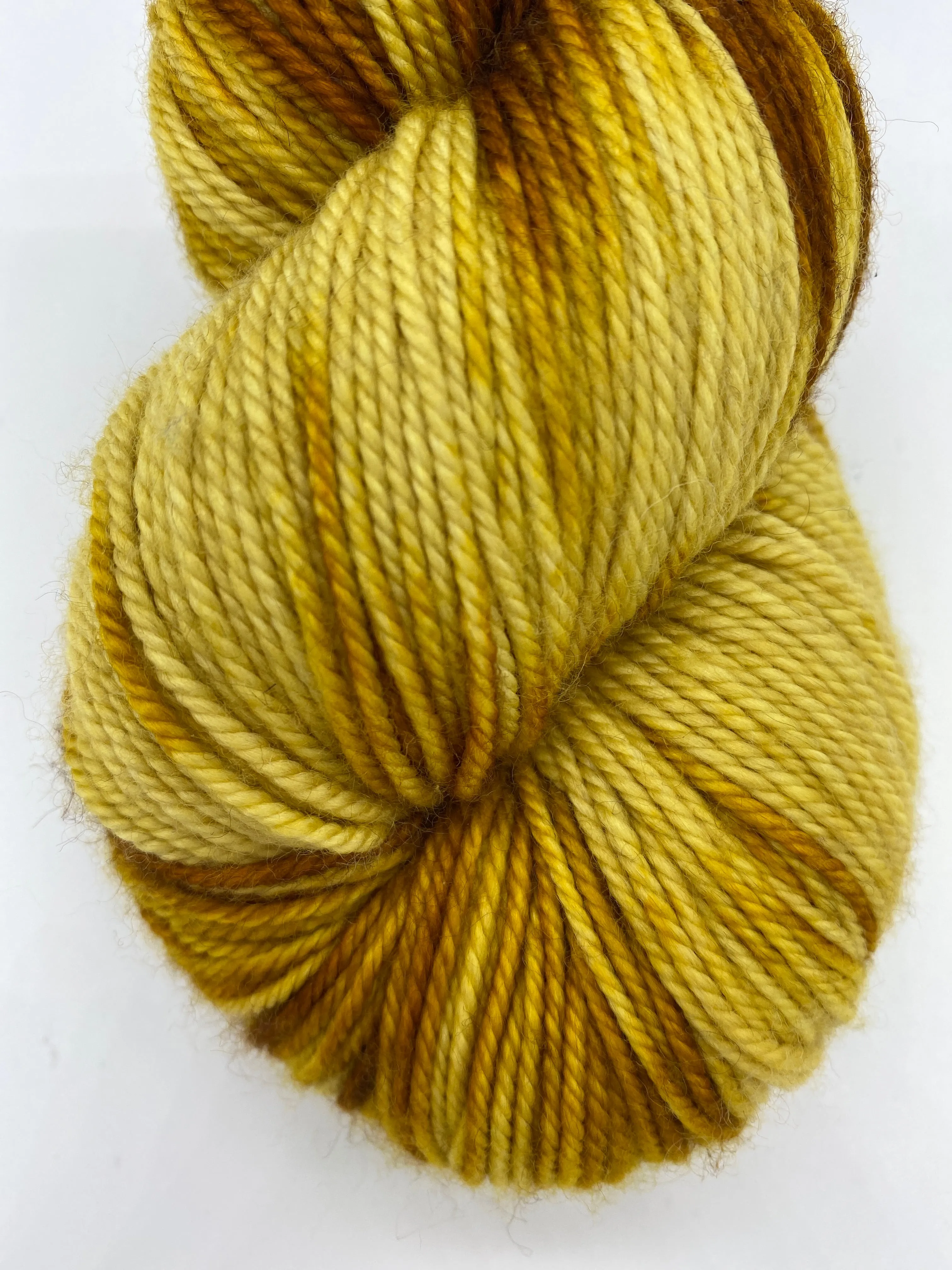 Magpie Fibers Swanky DK