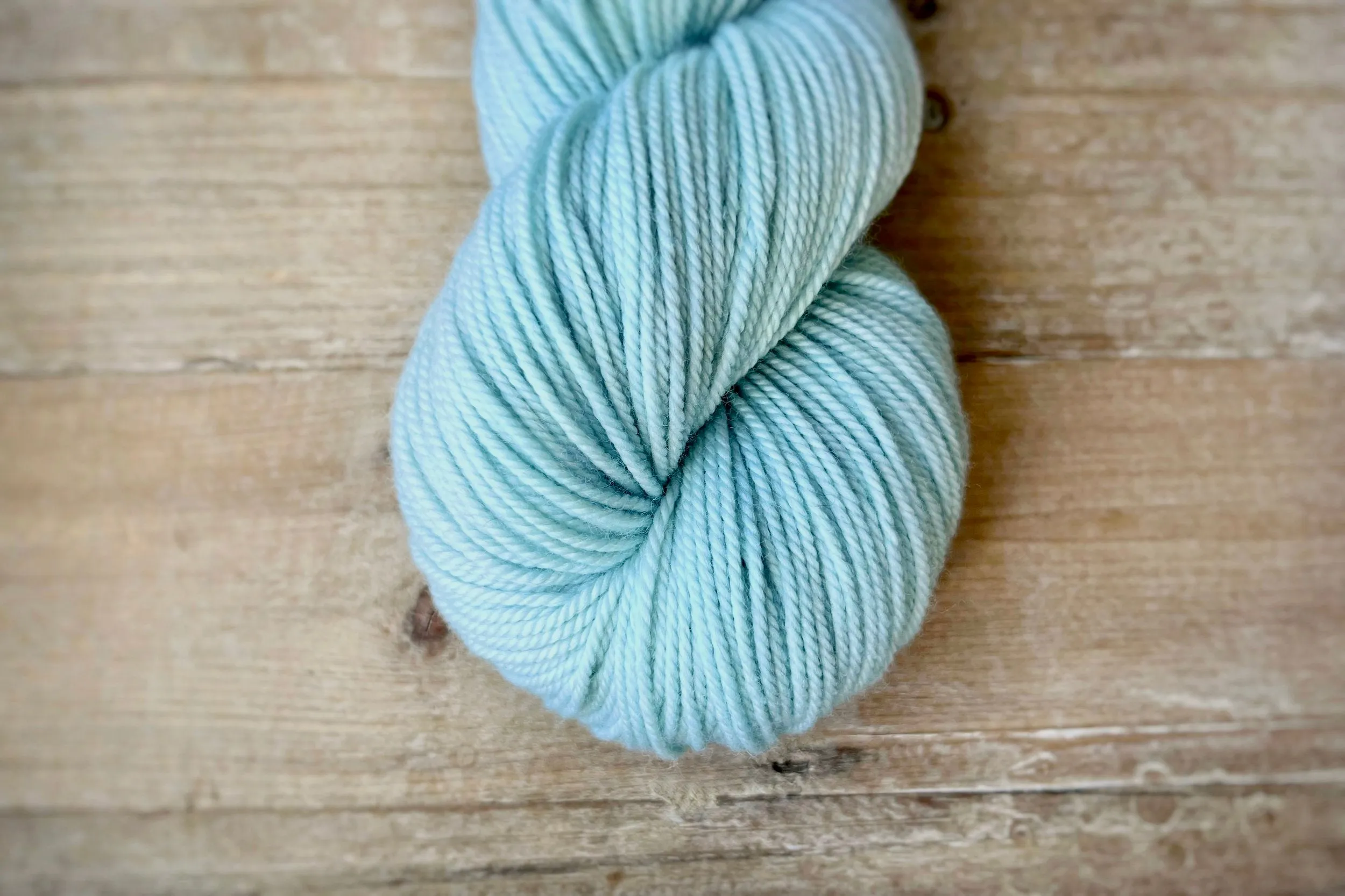 Magpie Fibers Swanky DK