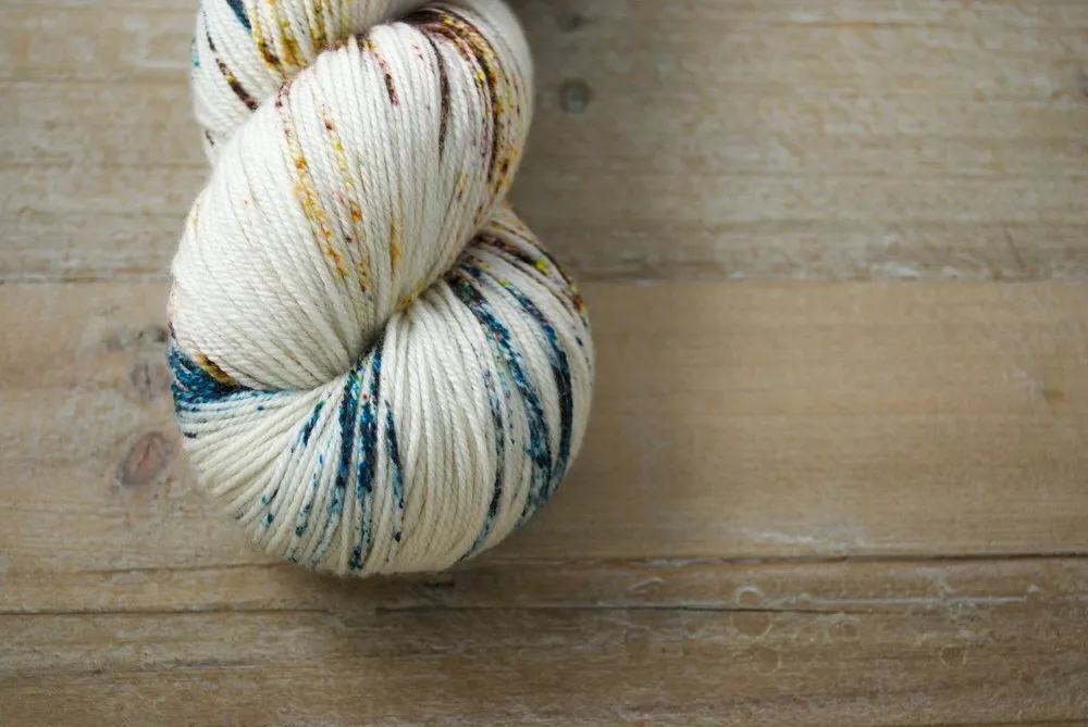 Magpie Fibers Swanky DK