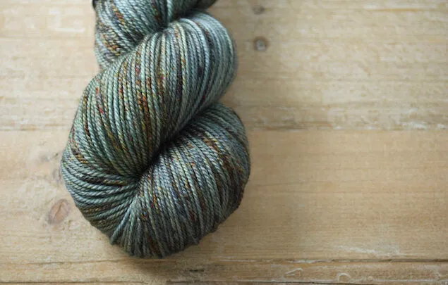 Magpie Fibers Swanky DK