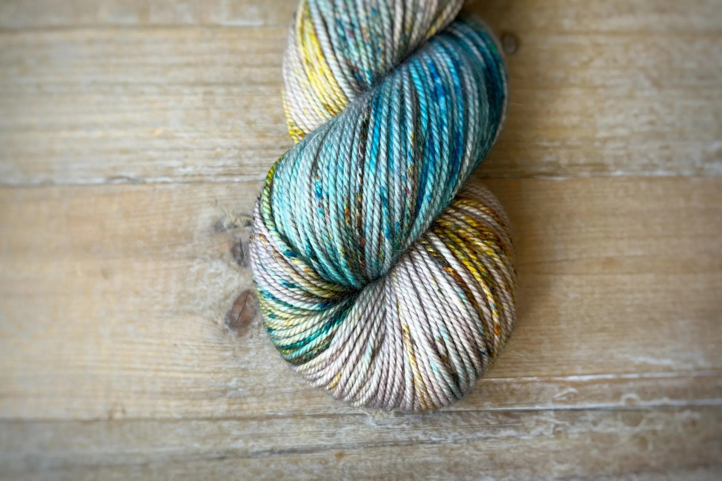 Magpie Fibers Swanky DK