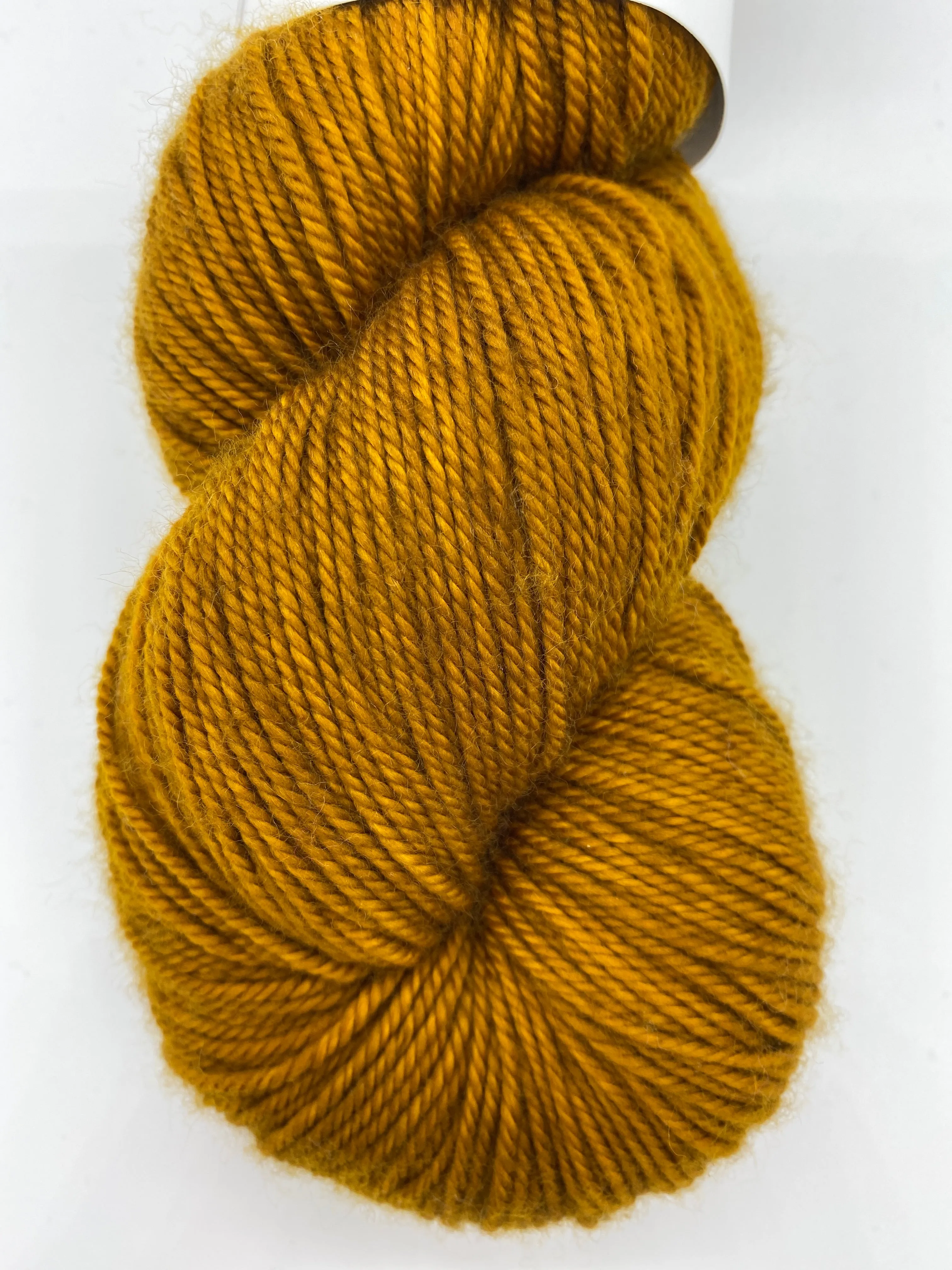 Magpie Fibers Swanky DK