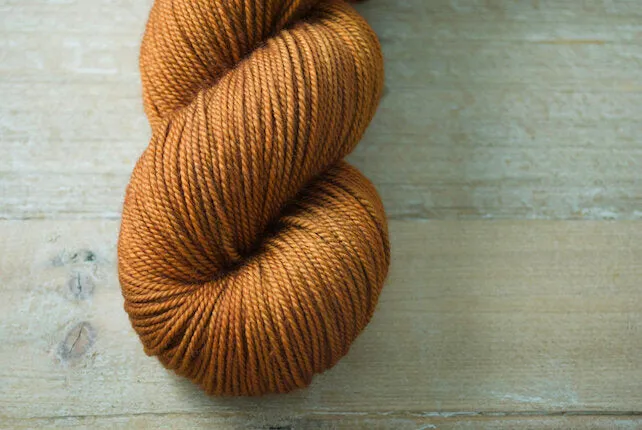 Magpie Fibers Swanky DK