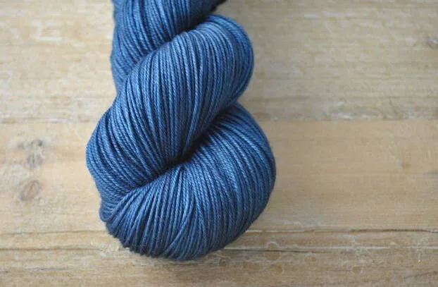 Magpie Fibers Swanky DK