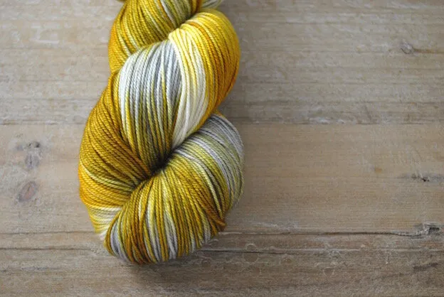 Magpie Fibers Swanky DK