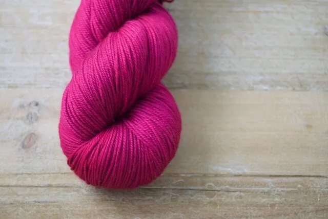 Magpie Fibers Swanky DK