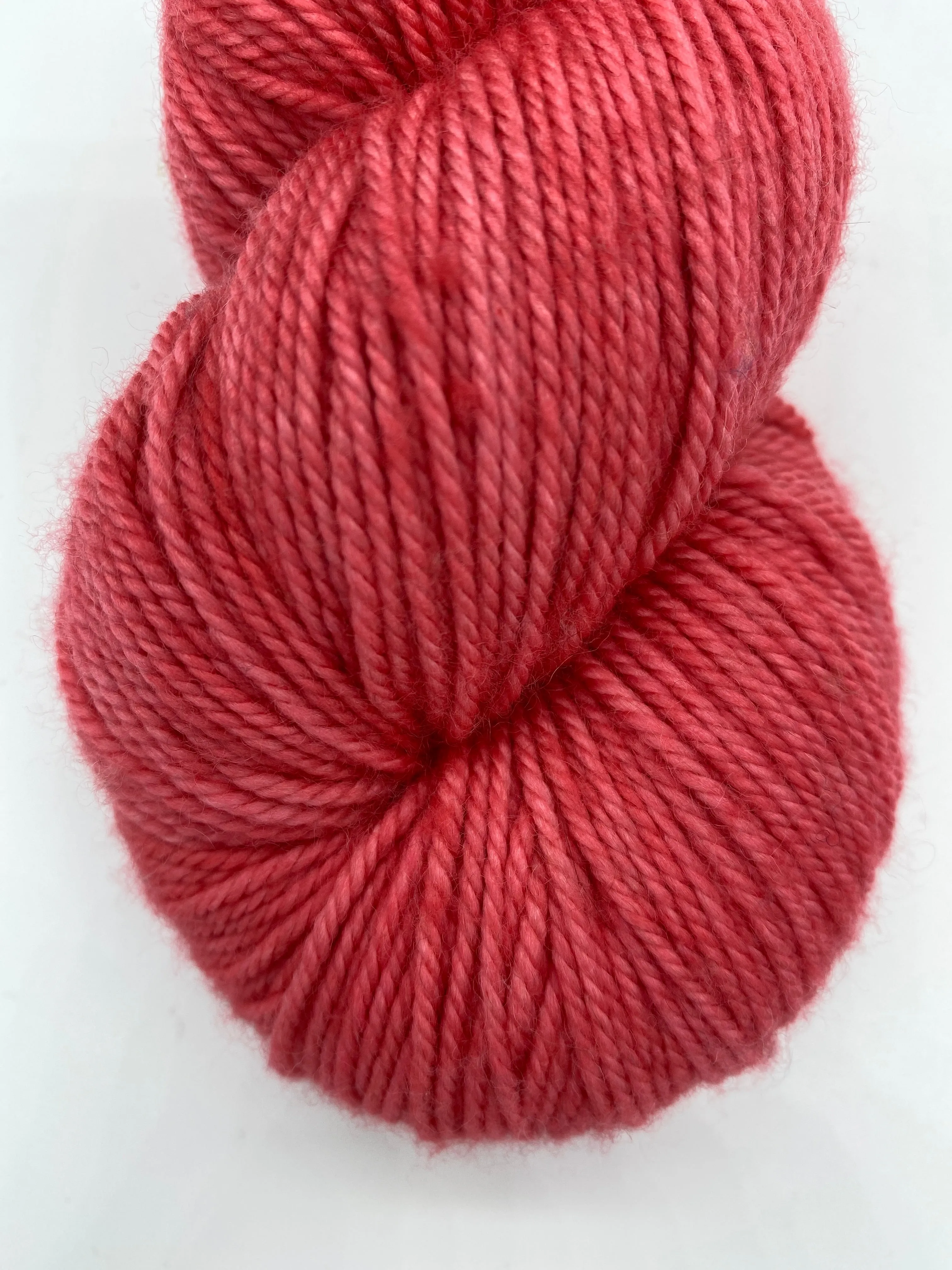 Magpie Fibers Swanky DK