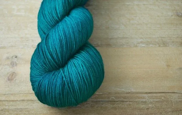 Magpie Fibers Swanky DK