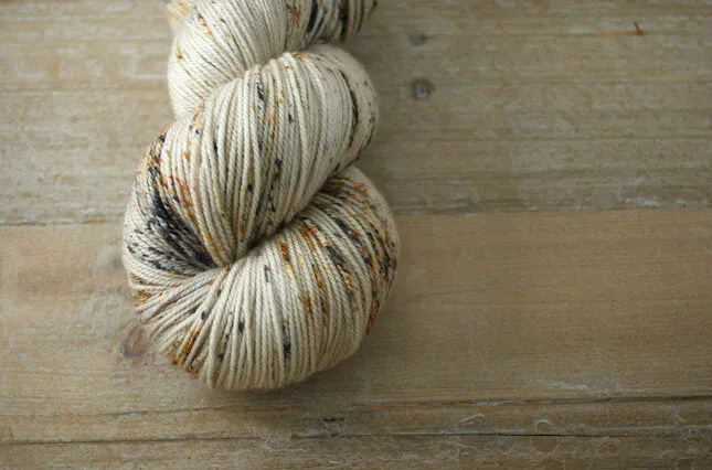 Magpie Fibers Swanky DK