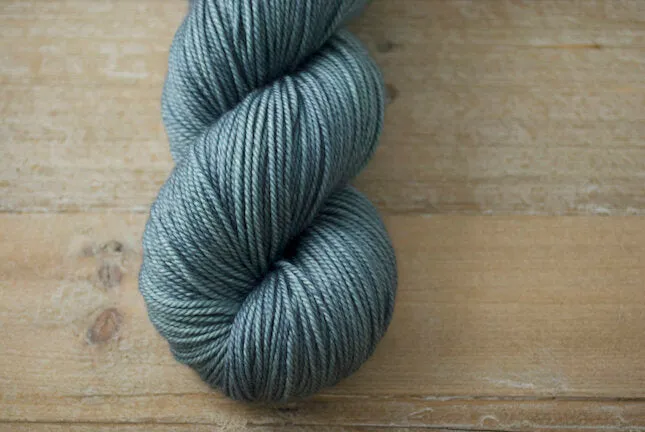 Magpie Fibers Swanky DK