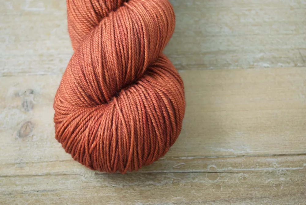 Magpie Fibers Swanky DK