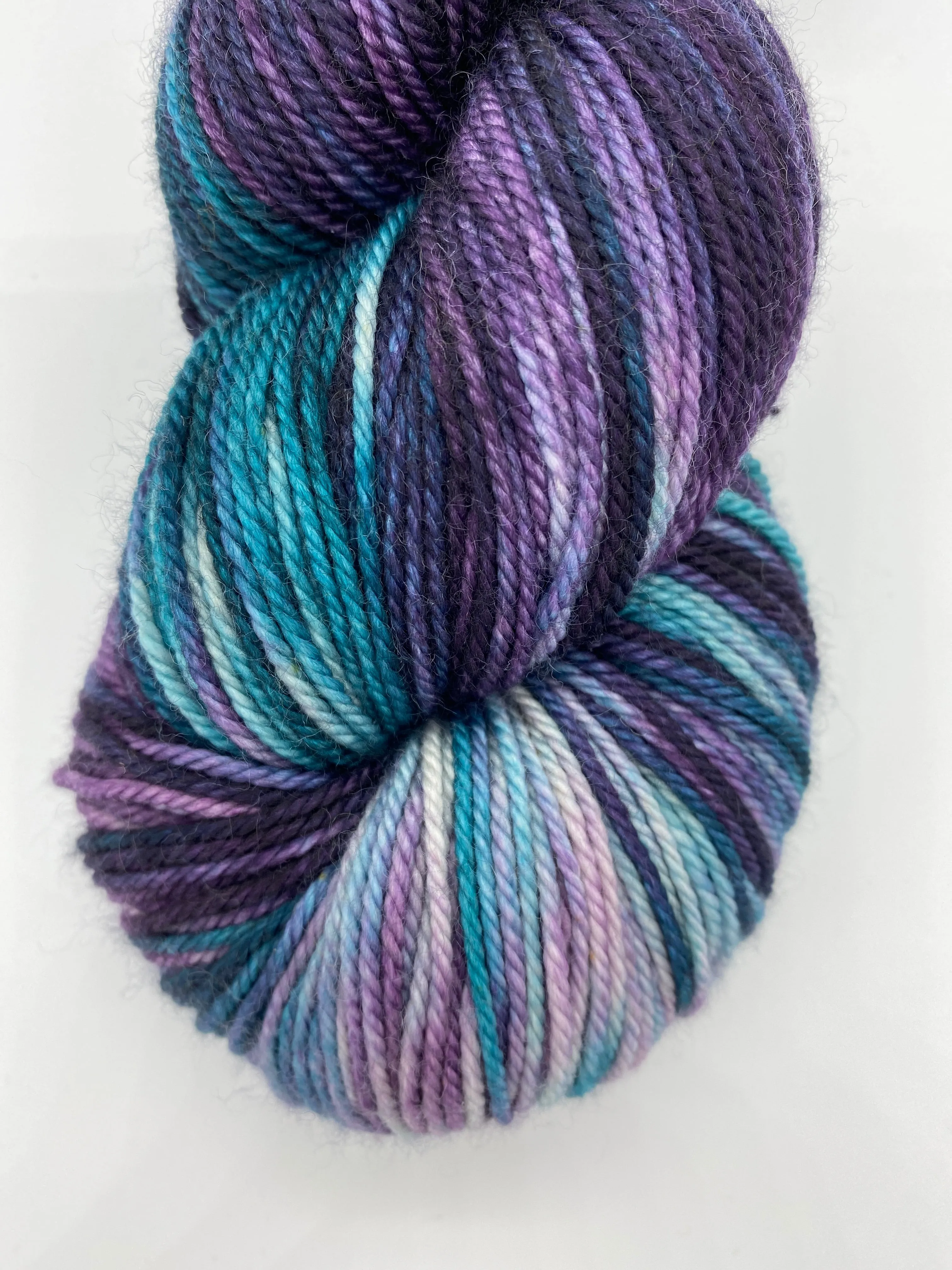 Magpie Fibers Swanky DK