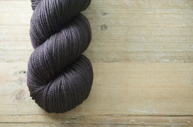Magpie Fibers Swanky DK